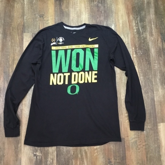 NIKE 🔥 Ducks Rose Bowl Champion Long Sleeve T Shirt - Picture 1 of 4